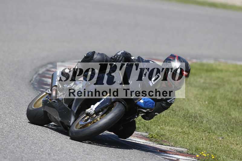 /44 09.08.2025 Plüss Moto Sport ADR/Freies Fahren/1